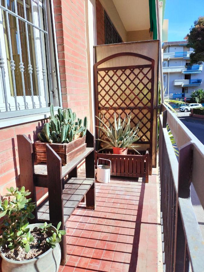 Sunnyside Accademia Apartment Livorno Exterior foto