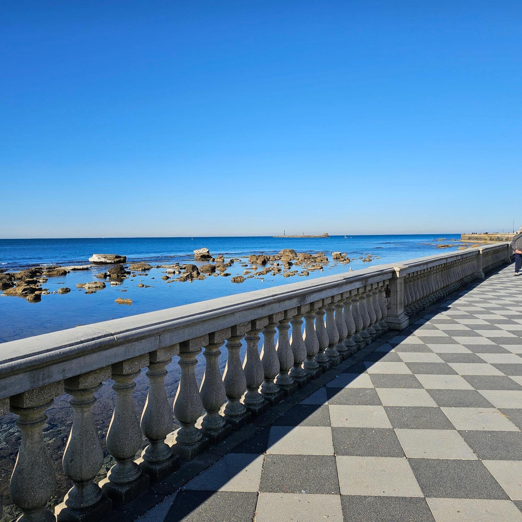 Sunnyside Accademia Apartment Livorno Exterior foto
